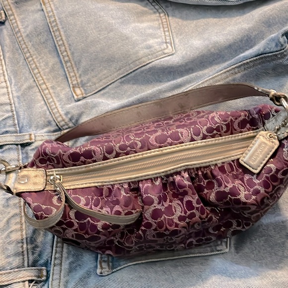 Small Purple authentic Coach Purse - Picture 1 of 6